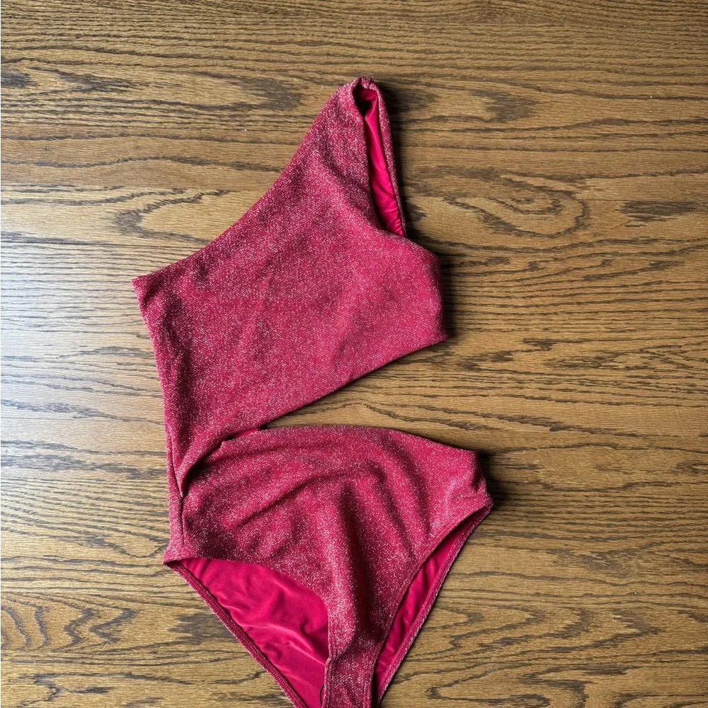 Beach Riot Red One-Shoulder One Piece - Picture 5 of 7